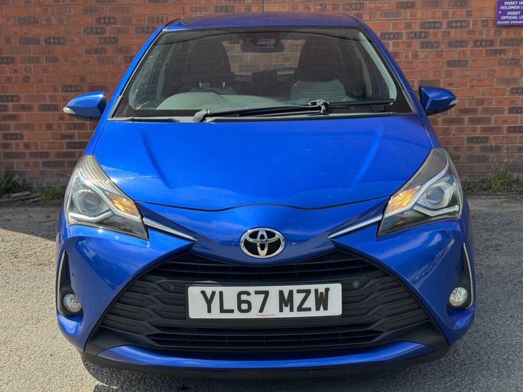 Toyota Yaris 1.5 Vvt-i Icon Tech Euro 6 YL67MZW Blue #3
