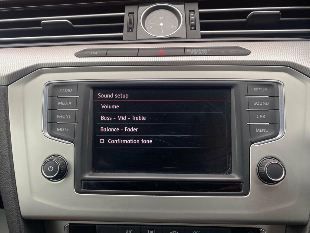 Volkswagen Passat 2.0L Gt Tdi Bluemotion Technology Dsg 148 Bhp Black #43