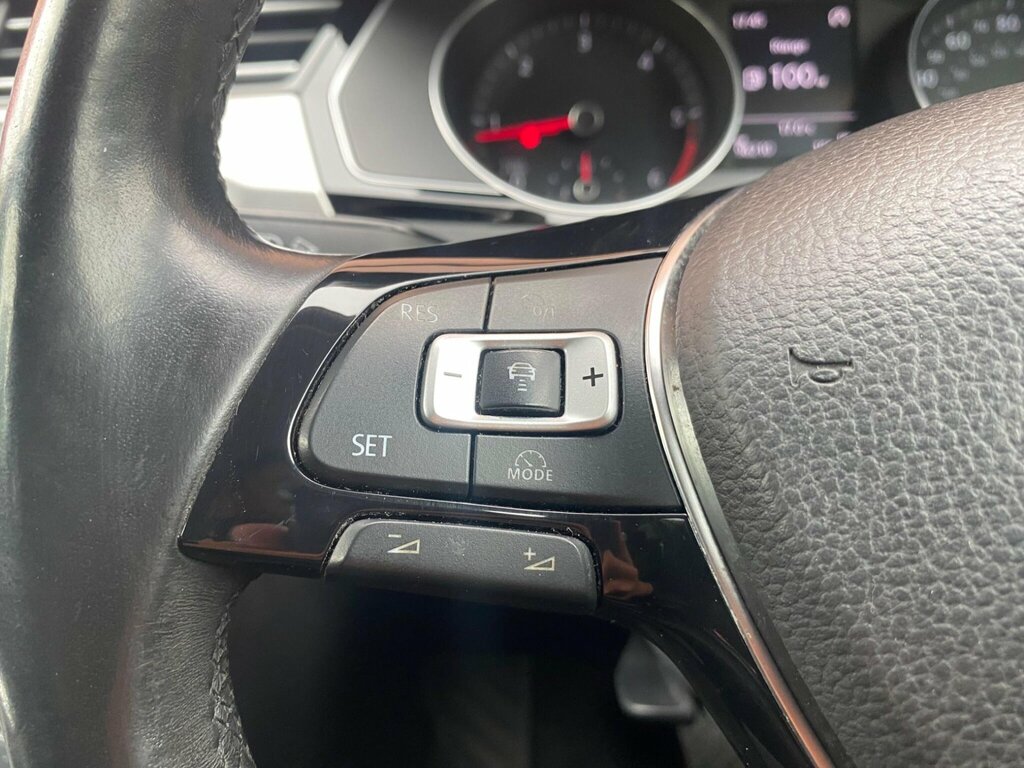 Volkswagen Passat 2.0L Gt Tdi Bluemotion Technology Dsg 148 Bhp Black #29