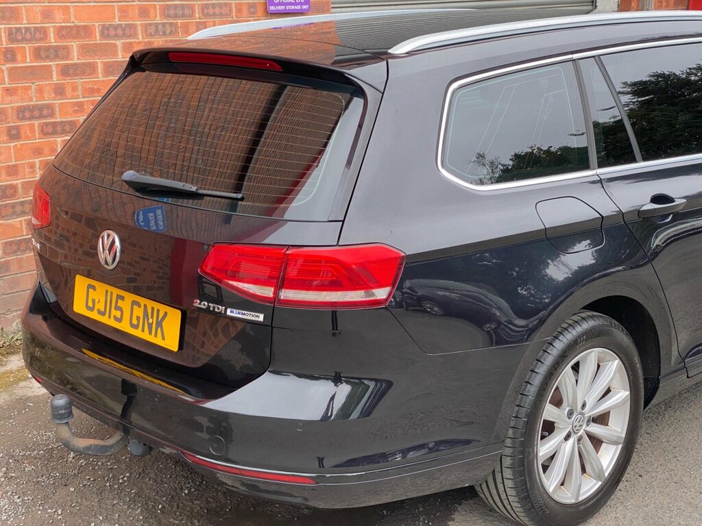 Volkswagen Passat 2.0L Gt Tdi Bluemotion Technology Dsg 148 Bhp Black #23