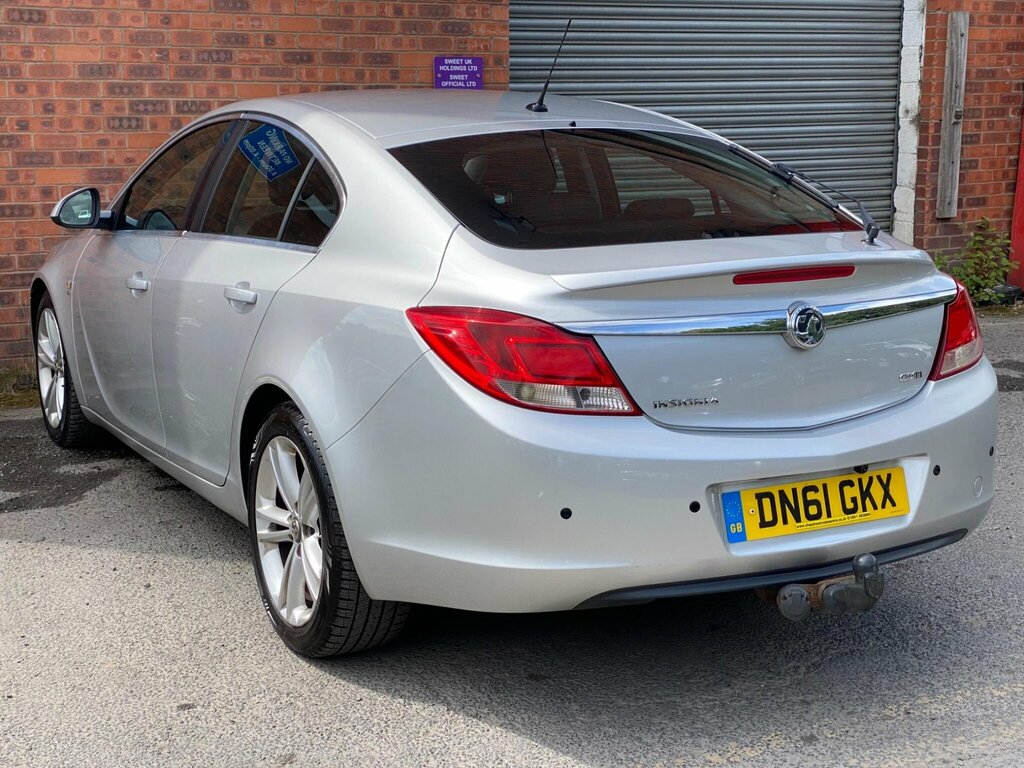 Vauxhall Insignia Hatchback 2.0 Cdti Exclusiv Euro 5 2011 Silver #20
