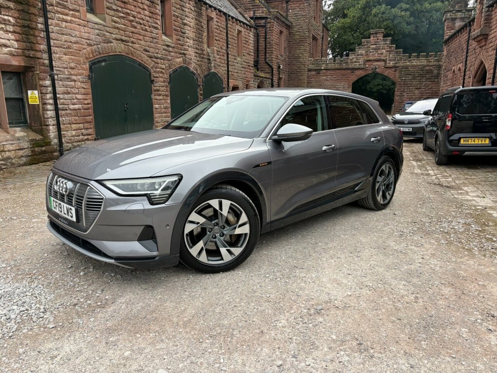 Audi E-tron 55 Suv Quattro 95Kwh 408 Ps Grey #3