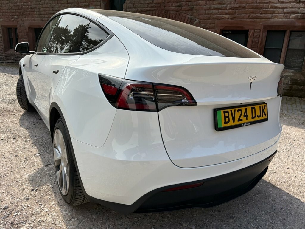 Tesla Model Y Suv Rwd 346 Ps BV24DJK White #5