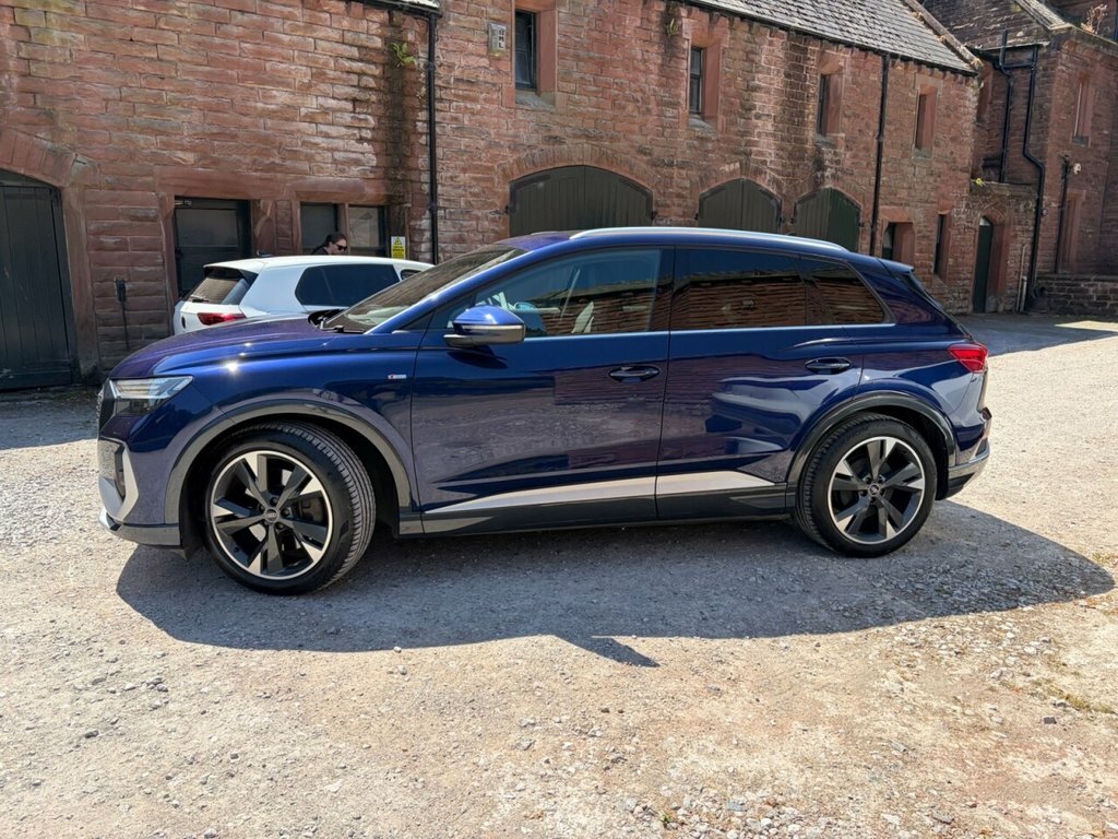 Audi Q4 E Tron 40 Launch Edition Suv 82Kwh 204 GV21MLZ Blue #5