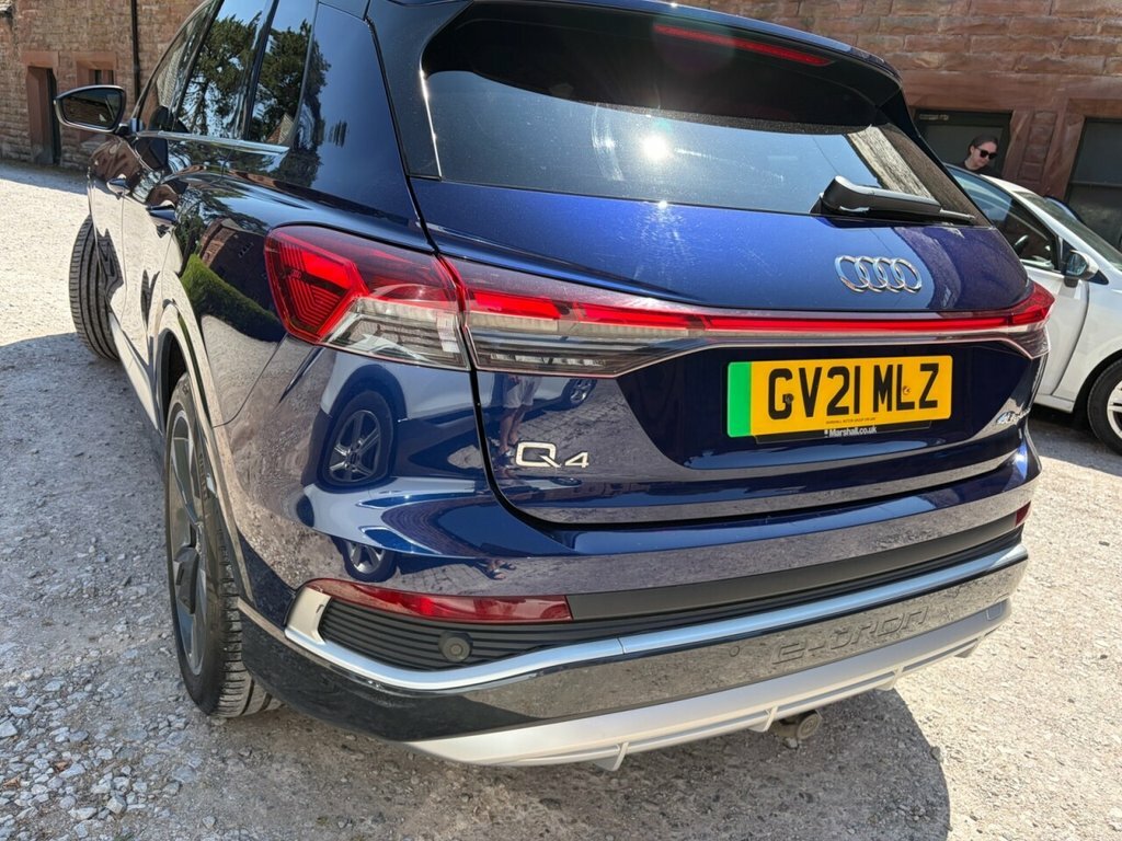 Audi Q4 E Tron 40 Launch Edition Suv 82Kwh 204 GV21MLZ Blue #6