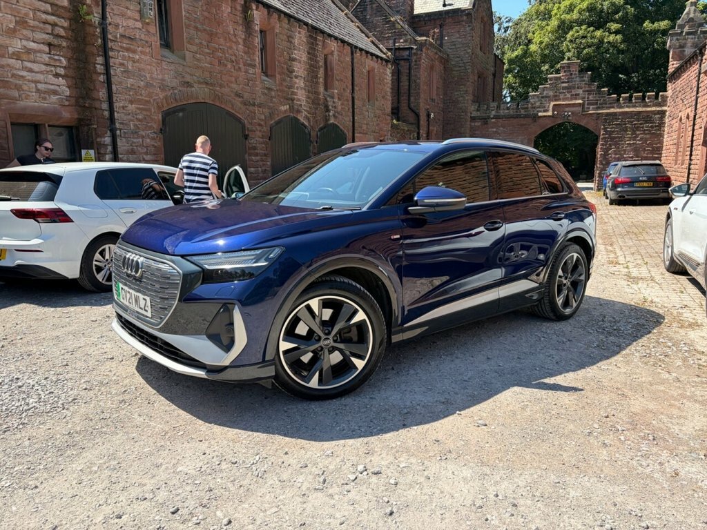 Audi Q4 E Tron 40 Launch Edition Suv 82Kwh 204 GV21MLZ Blue #4