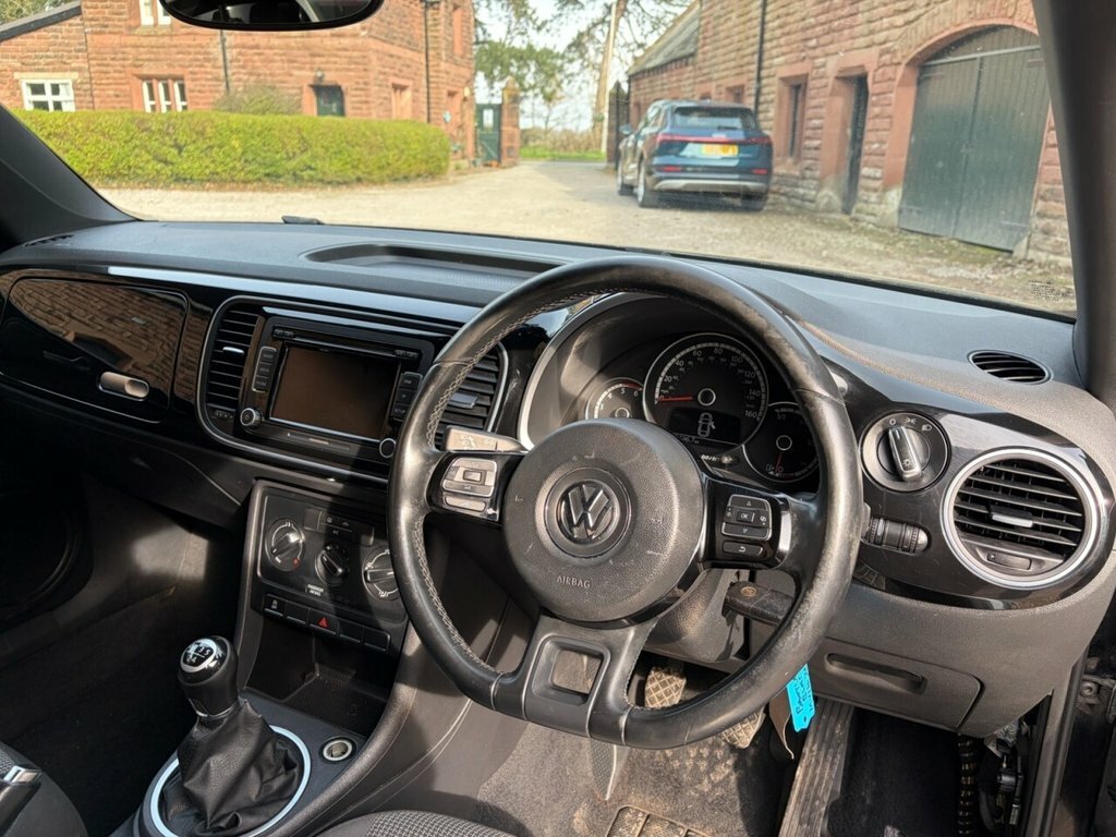 Volkswagen Beetle 1.6 Tdi Bluemotion Tech Red #10