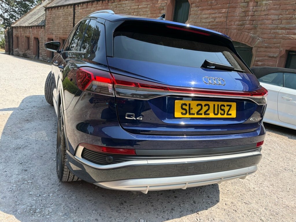 Audi Q4 E Tron 40 S Line Suv 82Kwh 204 Ps Blue #5