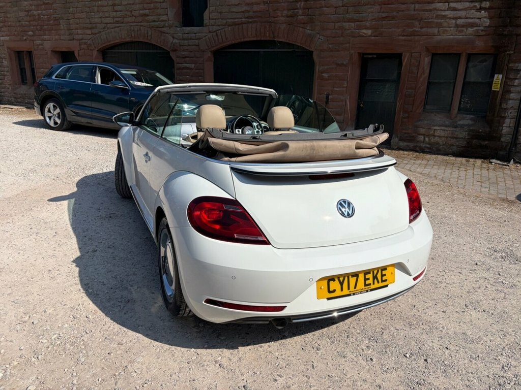 Volkswagen Beetle 1.2 Tsi Bluemotion Tech Design Cabriolet Petro White #4