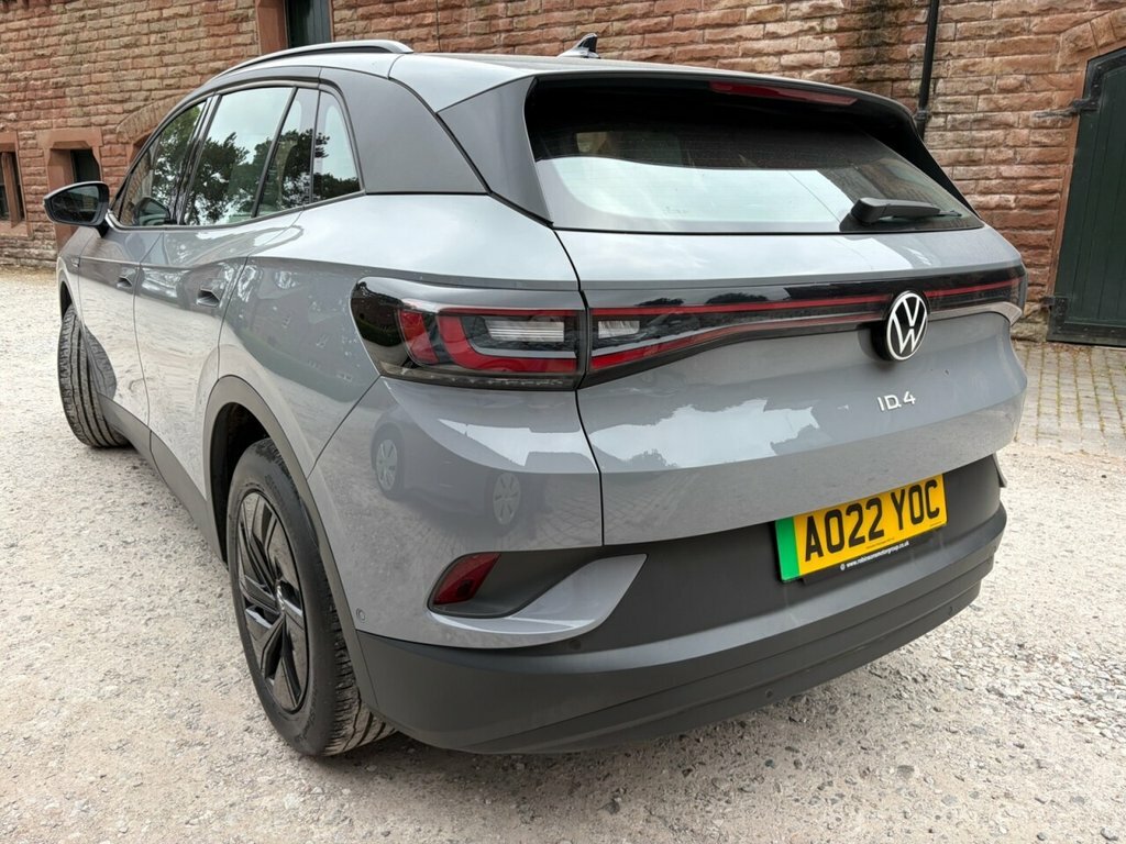 Volkswagen ID.4 Pure 52Kwh Life Suv 148 Ps Grey #4