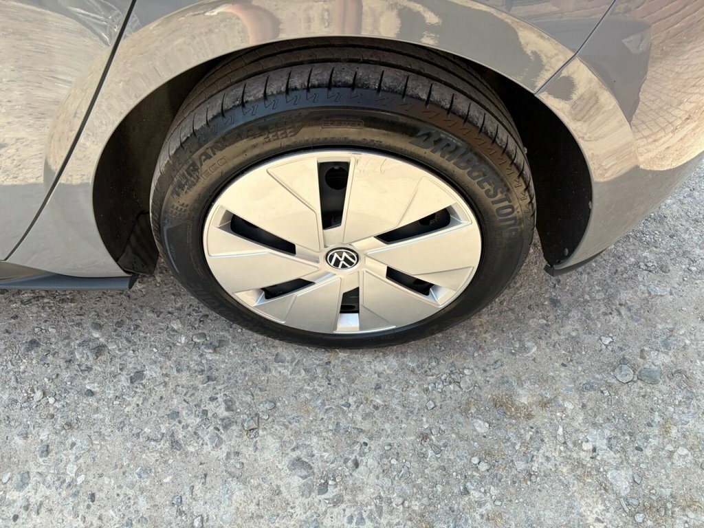 Volkswagen ID.3 Pro Performance Life White #8