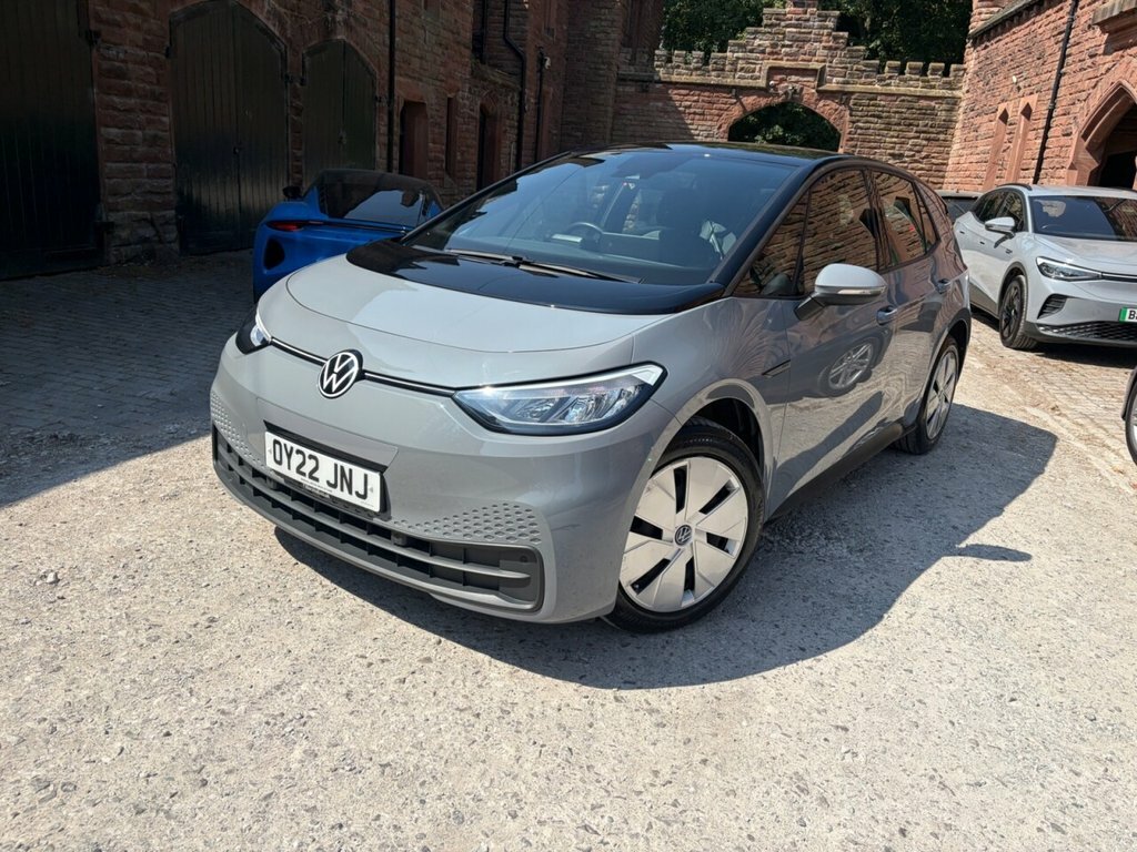 Volkswagen ID.3 Pro 58Kwh Life Hatchback 145 Ps Grey