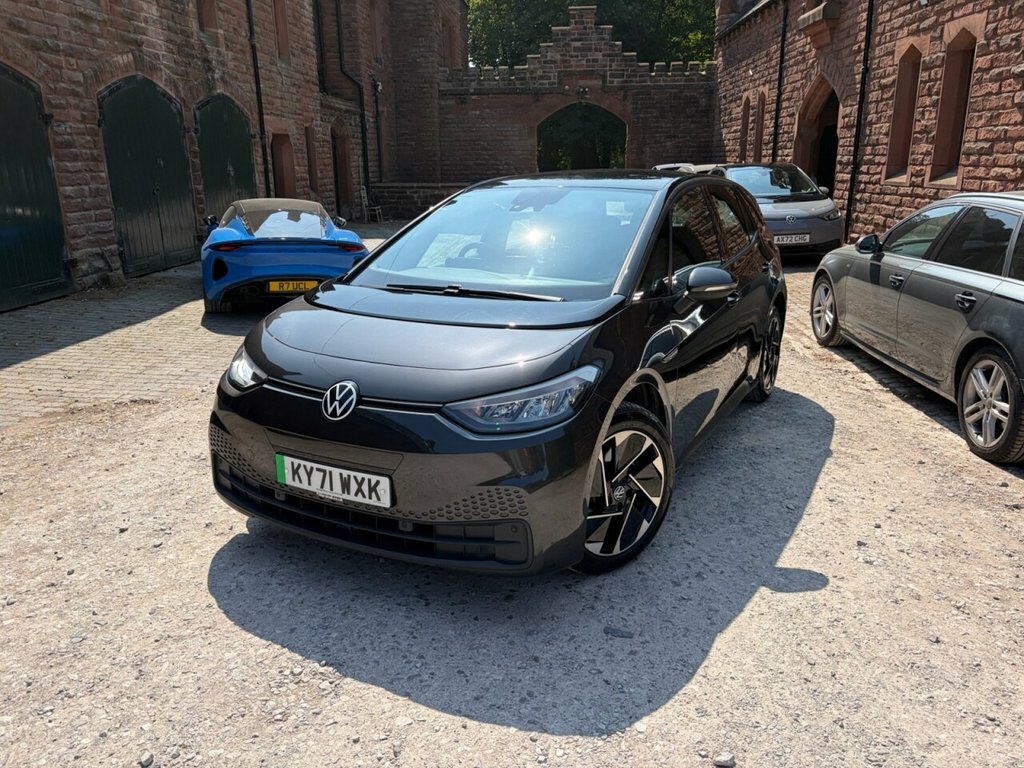 Volkswagen ID.3 Pro Performance 58Kwh Life Hatchback Grey