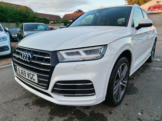 Audi Q5 Tfsie S Line Competition Suv 2.0 White #4