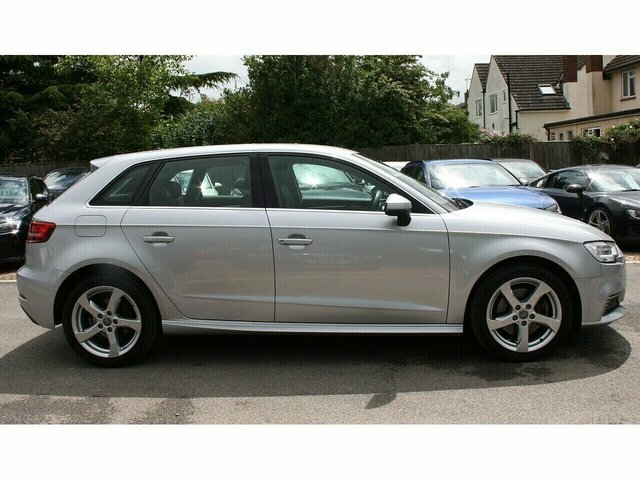 Audi A3 Tfsie E-tron Hatchback 1.4 Plug-i KM20RNU Silver