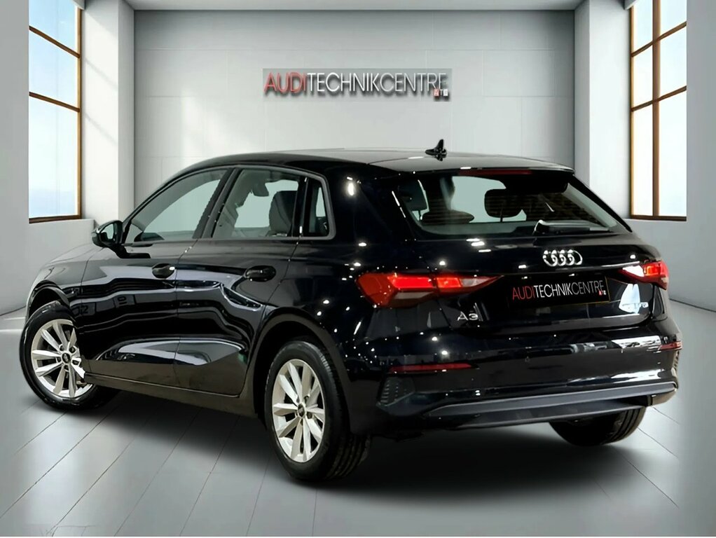 Audi A3 Tfsi Technik Black #4
