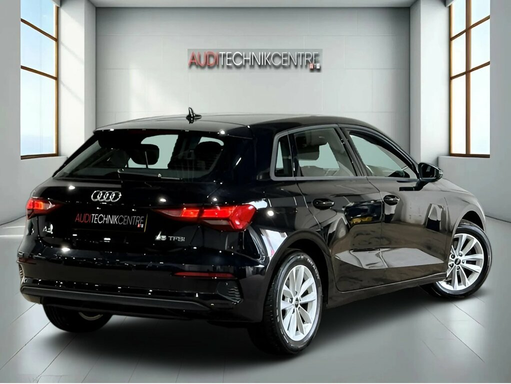 Audi A3 Tfsi Technik Black #5