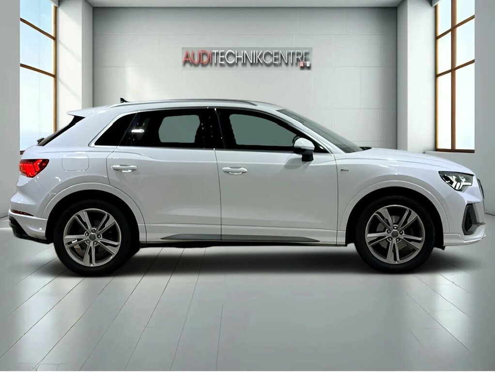 Audi Q3 Tfsi Cod S Line White #4