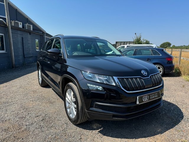 Skoda Kodiaq Tsi Act Se Suv LB21BND Black #3