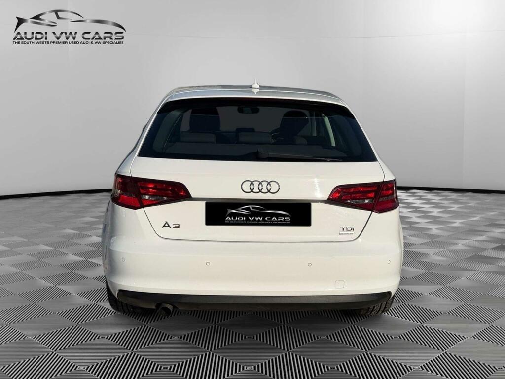 Audi A3 Se Technik White #4