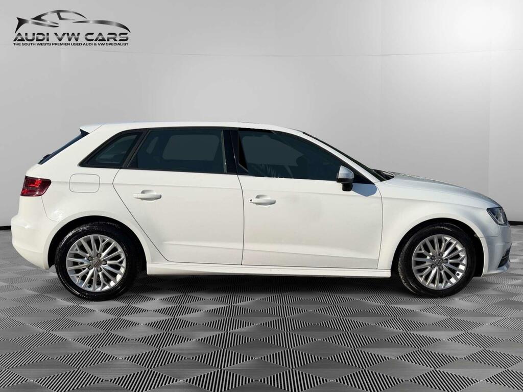 Audi A3 Se Technik White #2