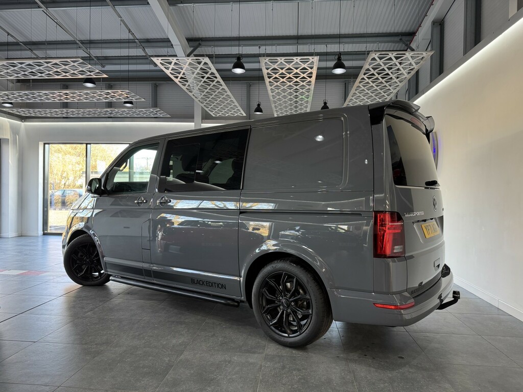 Volkswagen Transporter Sportline Combi Van 2.0 Bitdi T32 Sportline Black Edition 2 Grey #3