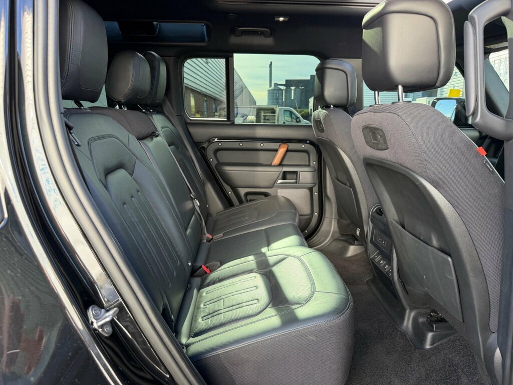 Land Rover Defender 110 3.0 D250 Xs Edition 110 7 Seat Black #14