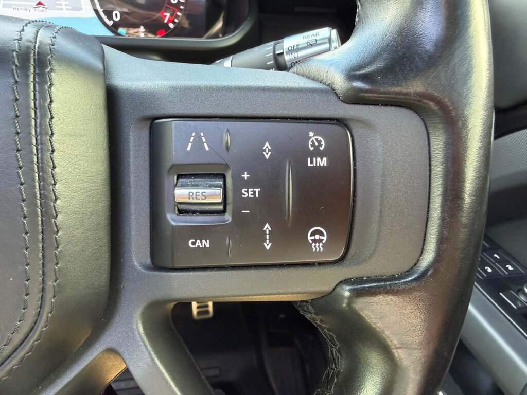 Land Rover Defender 110 3.0 D250 Xs Edition 110 7 Seat Black #24