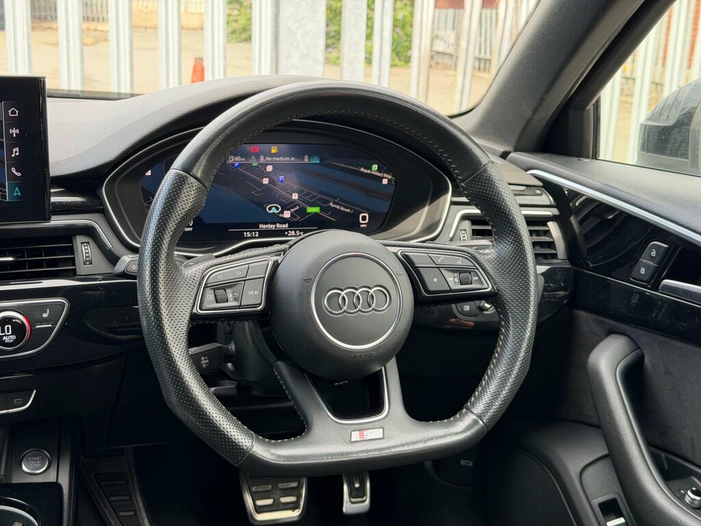 Audi A4 Avant Avant 40 2.0 Tfsi 190 Sport S Tronic Pan Roof White #15