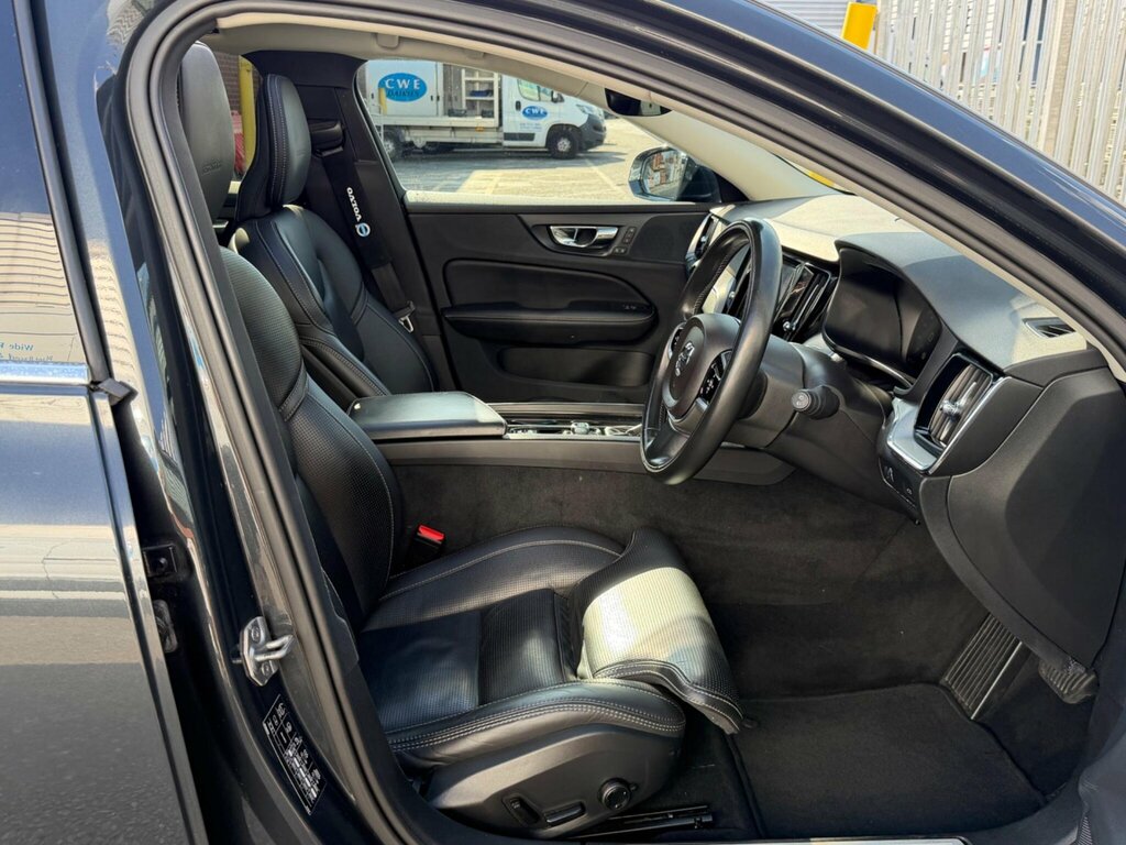 Volvo V60  Grey #18
