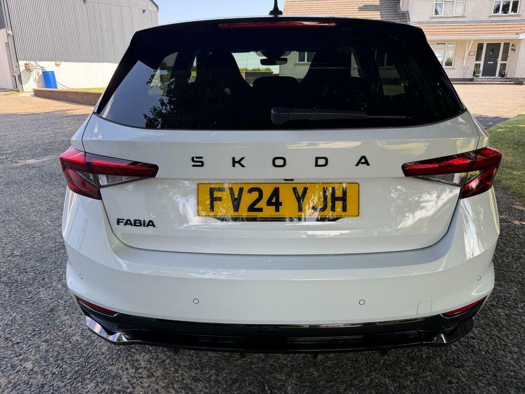 Skoda Fabia 1.5 Tsi Monte Carlo Dsg Euro 6 S S White #4