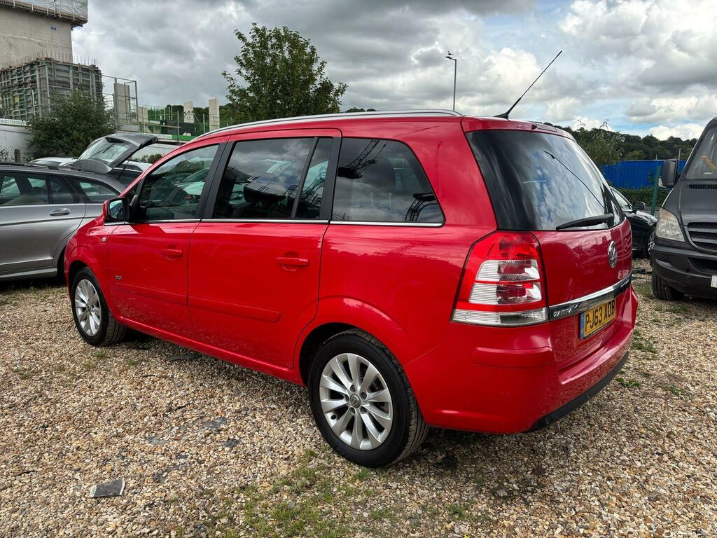 Vauxhall Zafira Design Red #6