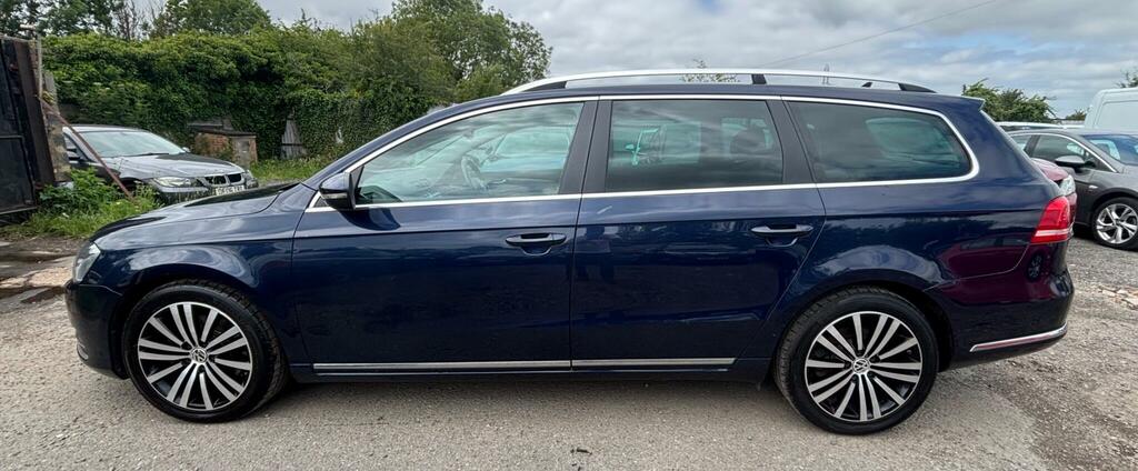 Volkswagen Passat Sport Blue #6