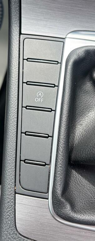 Volkswagen Passat 2012 Blue #40