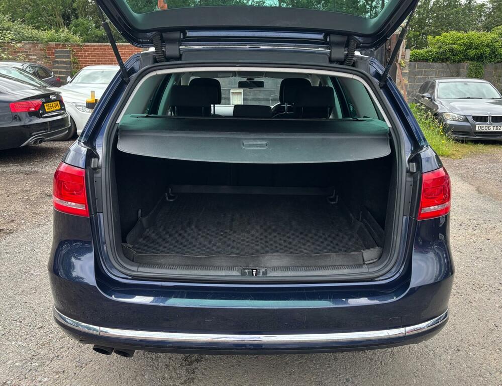 Volkswagen Passat 2012 Blue #46