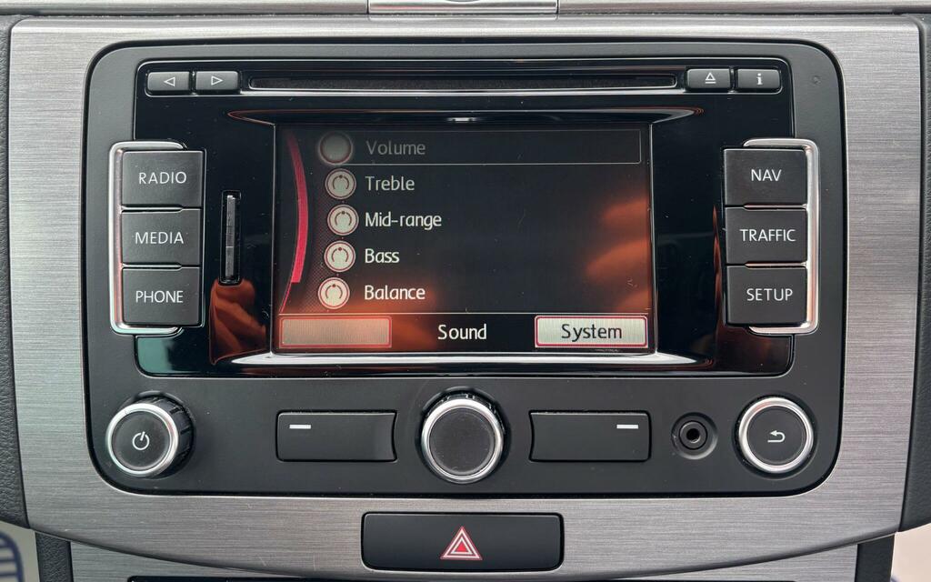 Volkswagen Passat 2012 Blue #34