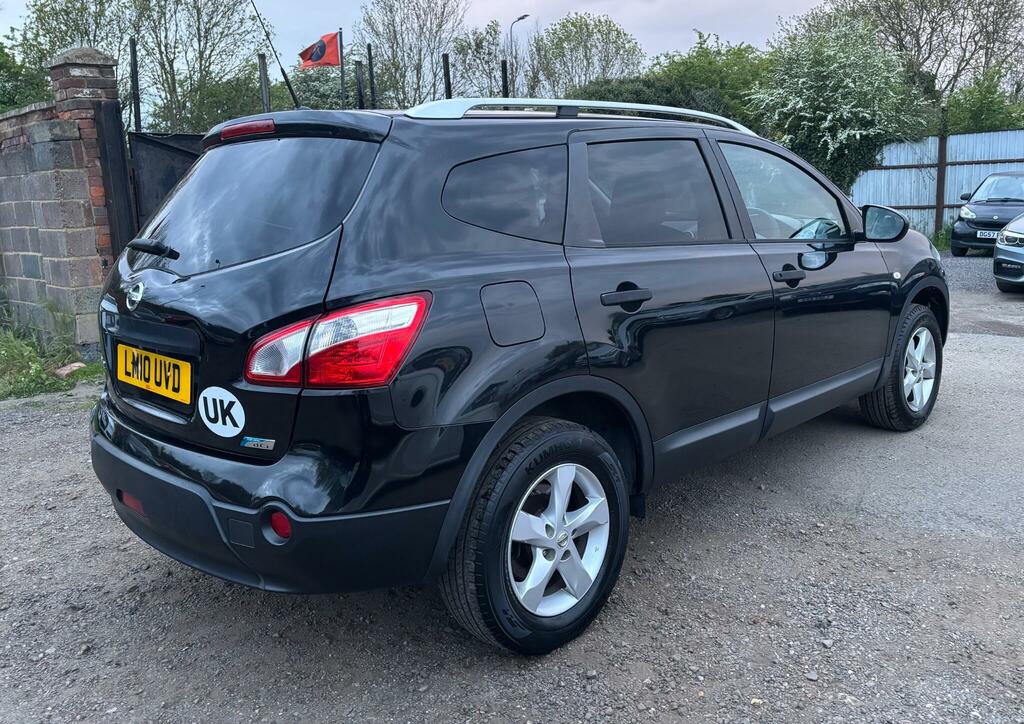 Nissan Qashqai+2 Tekna Black #12