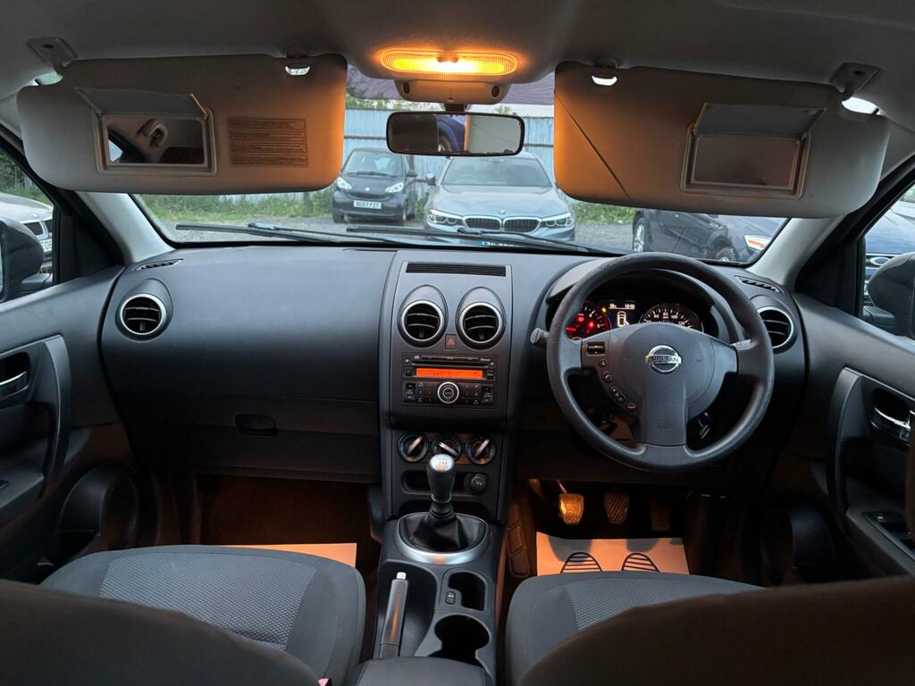 Nissan Qashqai+2 Tekna Black #22