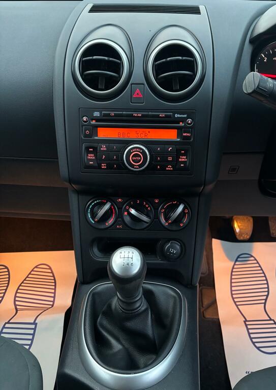 Nissan Qashqai+2 Tekna Black #29