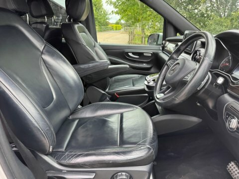 Mercedes-Benz V Class V300 D Marco Polo Horizon Amg Line 9Gt Long Red #50