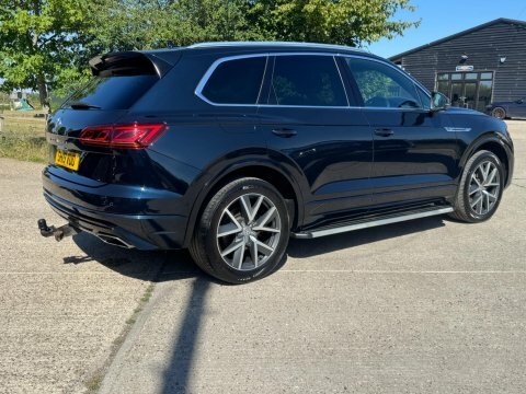 Volkswagen Touareg 3.0 Tsi V6 R-line Tech 201969 Silver #69