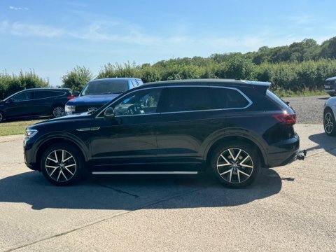 Volkswagen Touareg 3.0 Tsi V6 R-line Tech 201969 Silver #64