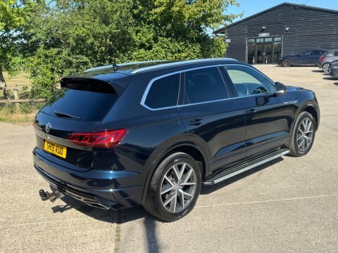 Volkswagen Touareg 3.0 Tsi V6 R-line Tech 201969 Silver #10