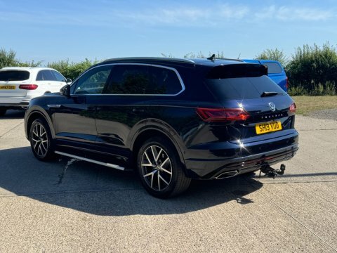 Volkswagen Touareg 3.0 Tsi V6 R-line Tech 201969 Silver #31