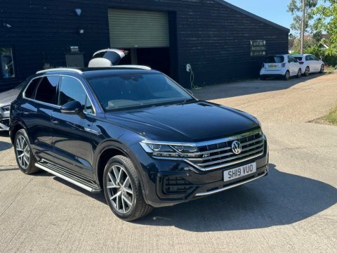 Volkswagen Touareg 3.0 Tsi V6 R-line Tech 201969 Silver #29
