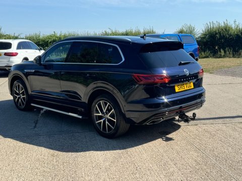 Volkswagen Touareg 3.0 Tsi V6 R-line Tech 201969 Silver #33