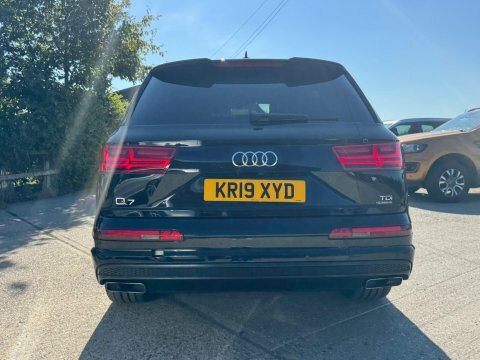 Audi Q7 3.0 Tdi V6 KR19XYD Black #4
