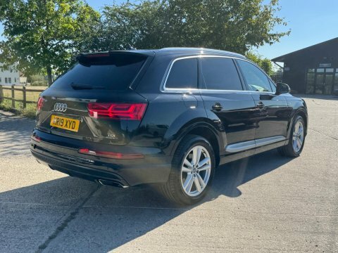 Audi Q7 3.0 Tdi V6 KR19XYD Black #2