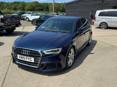 Audi A3 1.6 Tdi 30 KM19PYG Blue #6