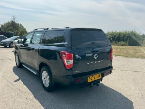 SsangYong Musso Saracen Auto Red #7